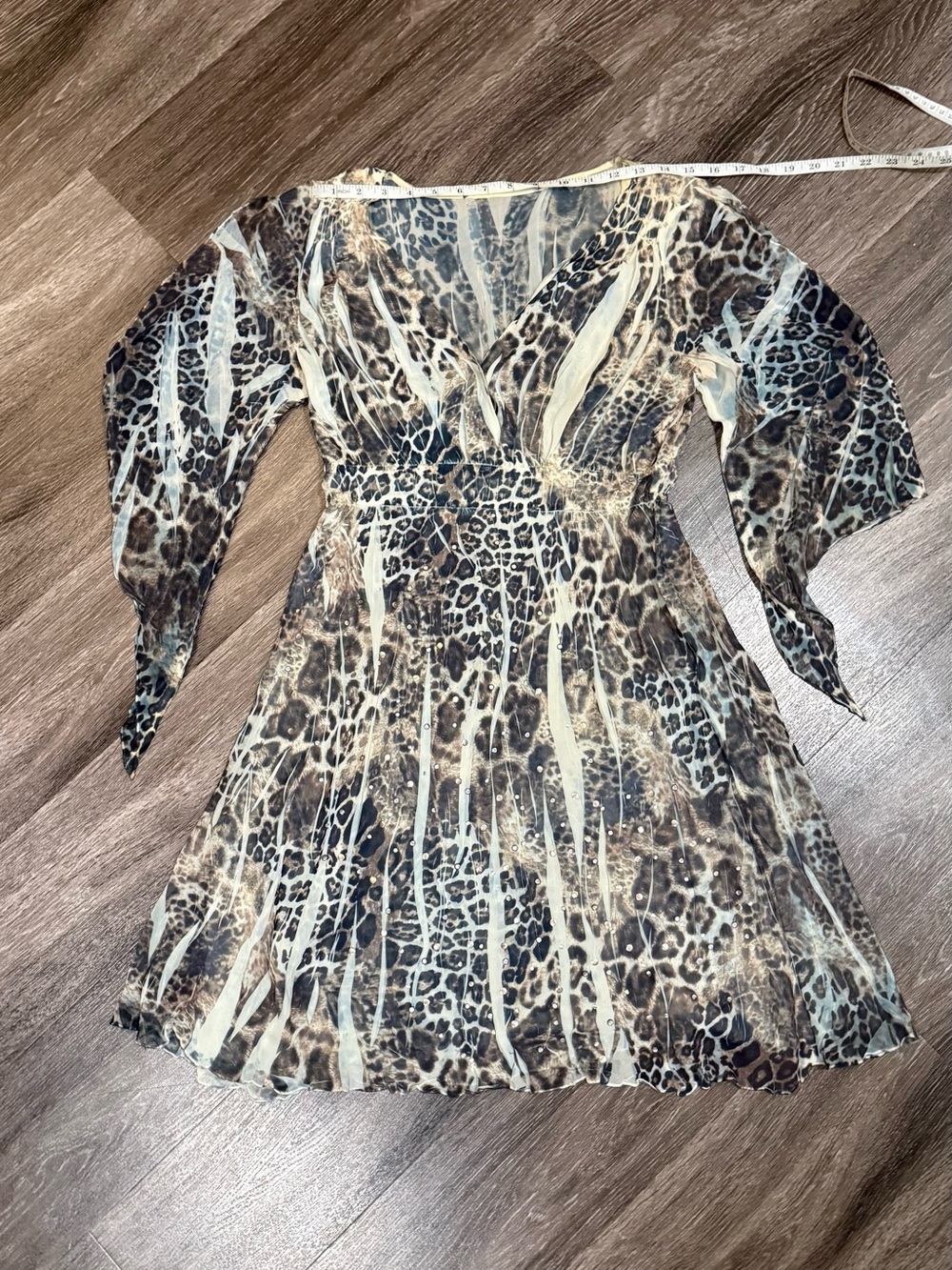 Dress - Picture 3 of 15